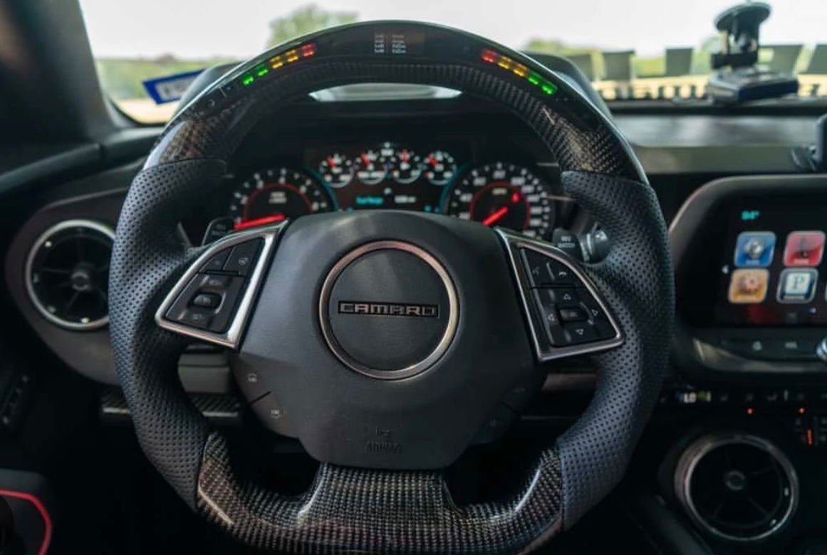 2016+ Chevrolet Camaro Carbon Fiber Steering Wheel